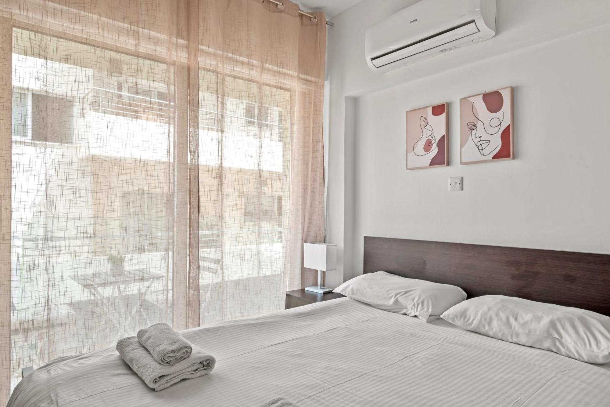 Apartment Downtown 2 Bedroom Larnaca